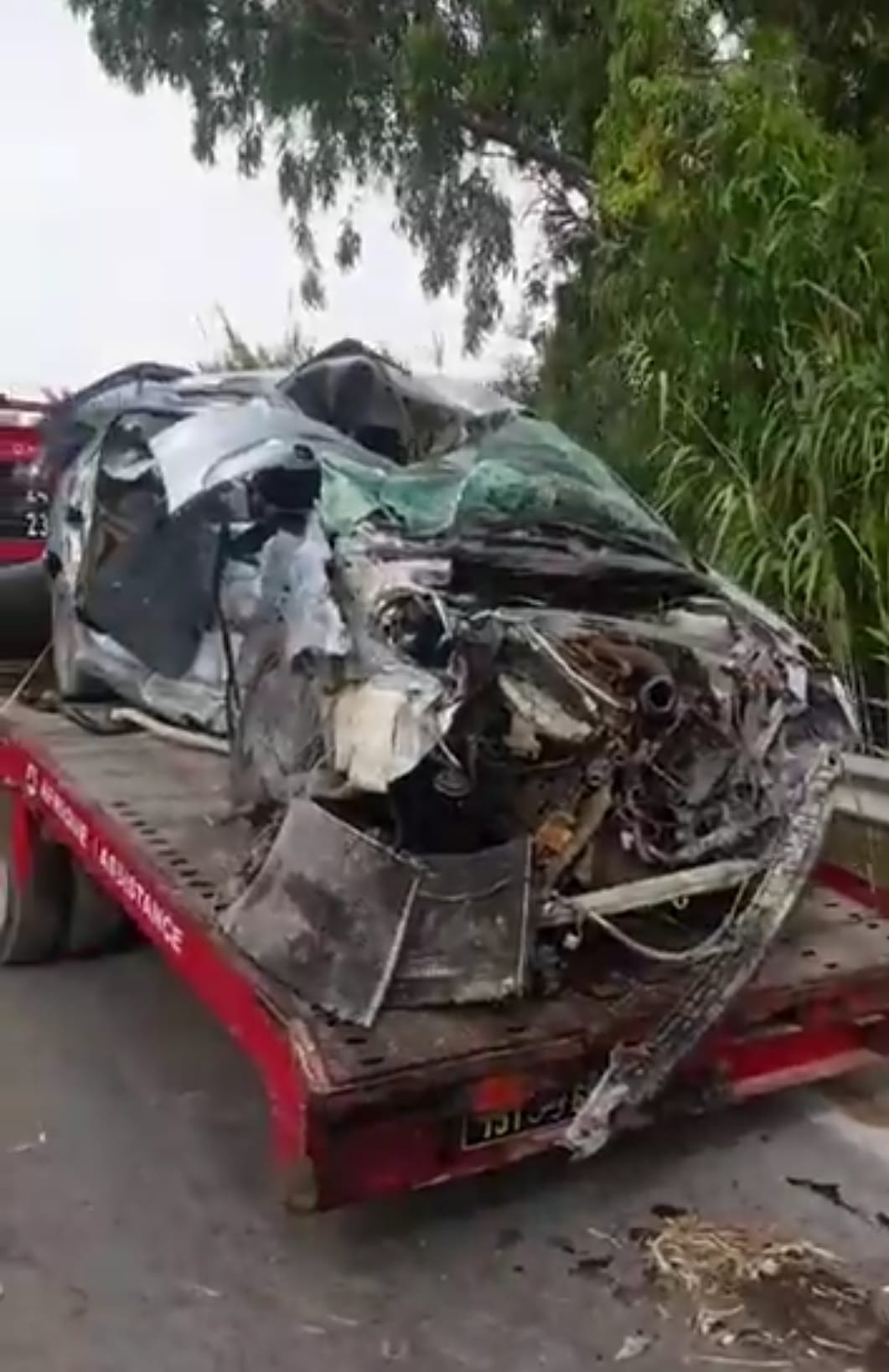 قتيلان و عدد من الجرحى في حادث مريع براس الجبل